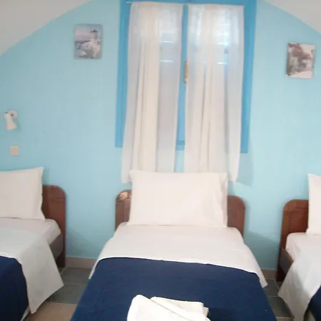 Apart-hotel Lucia Perissa (Santorini)